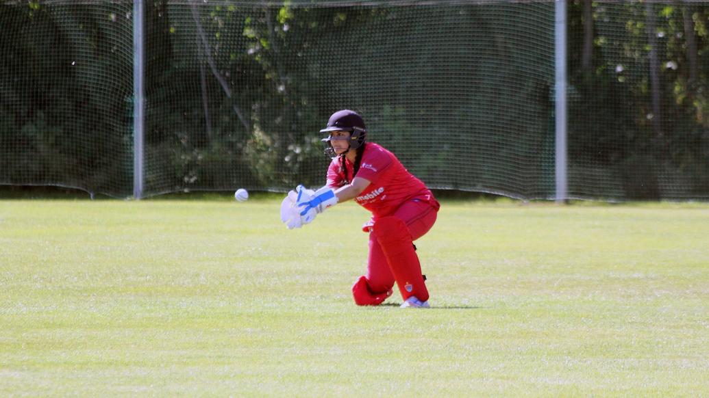 REPORT: MATCHDAY 1 – Dream11 European Cricket Series Kummerfeld